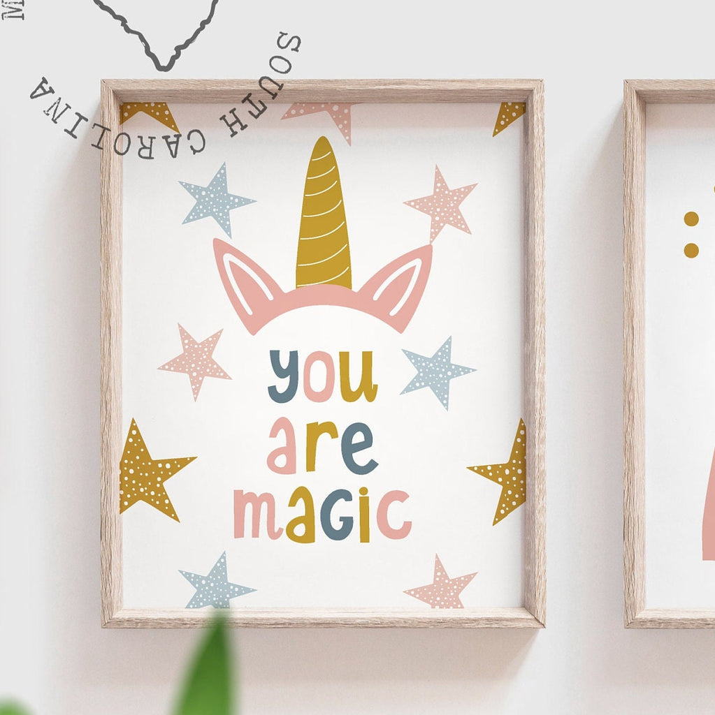 Girl dinosaur and unicorn art, dinosaur unicorn prints for girls, trendy pattern girl dinosaurs, art prints dinosaur unicorn theme modern